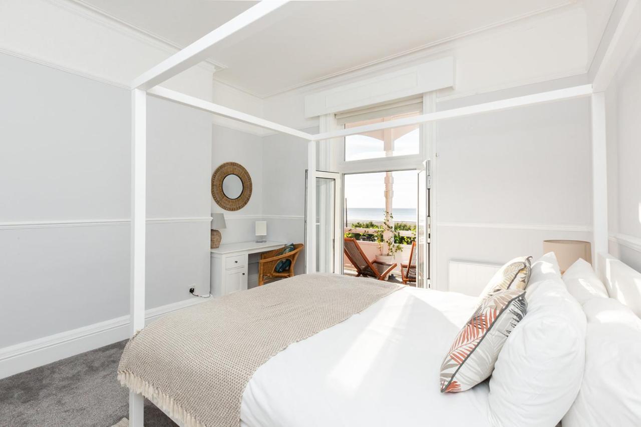 A View Of The Bay- Panoramic Sea Views- Sleeps 4 Apartment Westgate-on-Sea Exterior photo