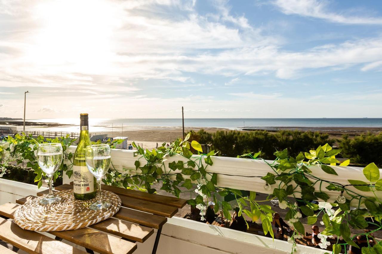 A View Of The Bay- Panoramic Sea Views- Sleeps 4 Apartment Westgate-on-Sea Exterior photo